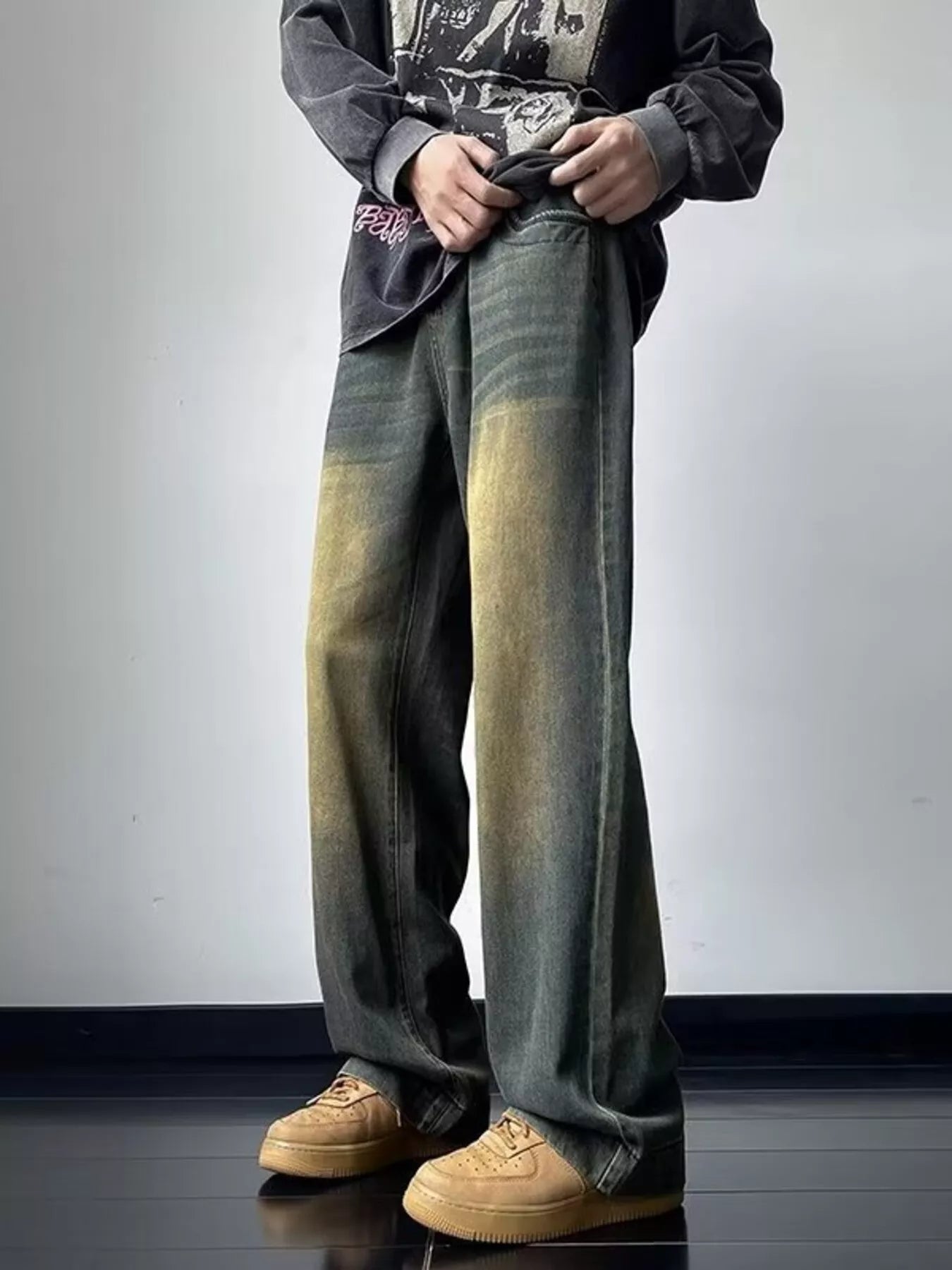 Men's Vintage Wash Loose Fit Jeans