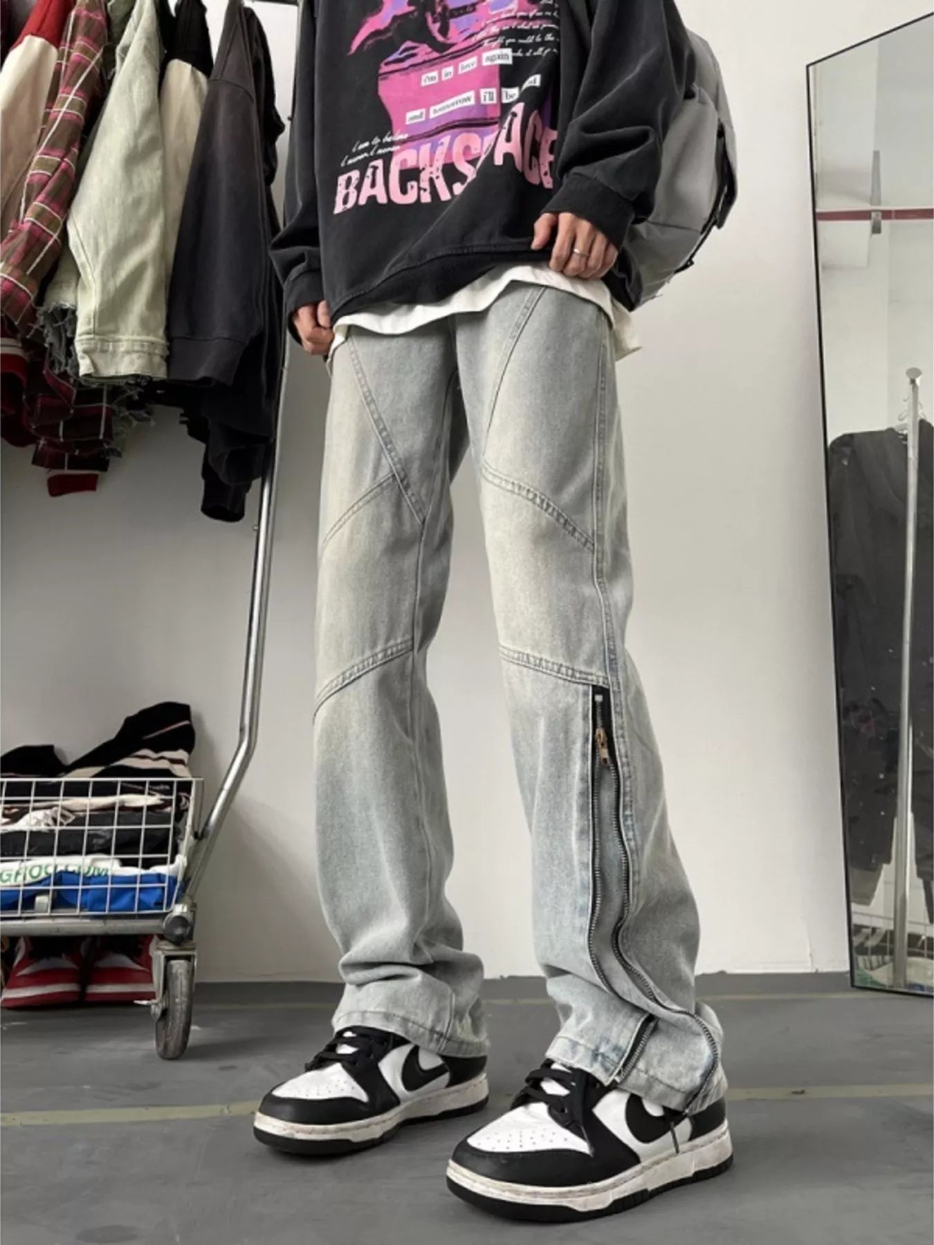 Men's Full Size Zipper Detail Relaxed Fit Jeans Plus Size
